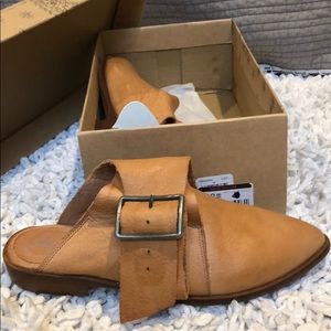 Brand New Free People Flats